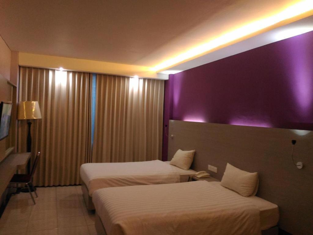 Kharisma Hotel ماديون المظهر الخارجي الصورة