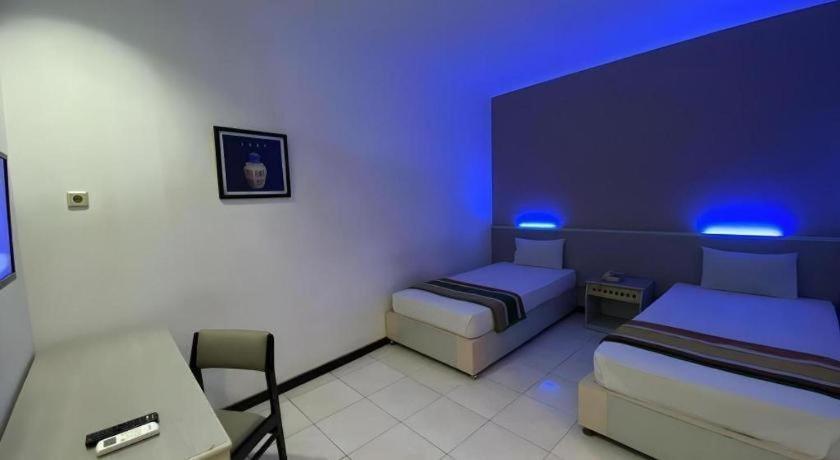Kharisma Hotel ماديون المظهر الخارجي الصورة