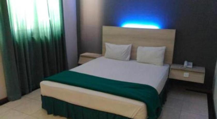 Kharisma Hotel ماديون المظهر الخارجي الصورة
